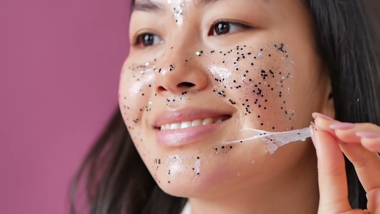 Acne Treatments: At-Home vs Professional Science