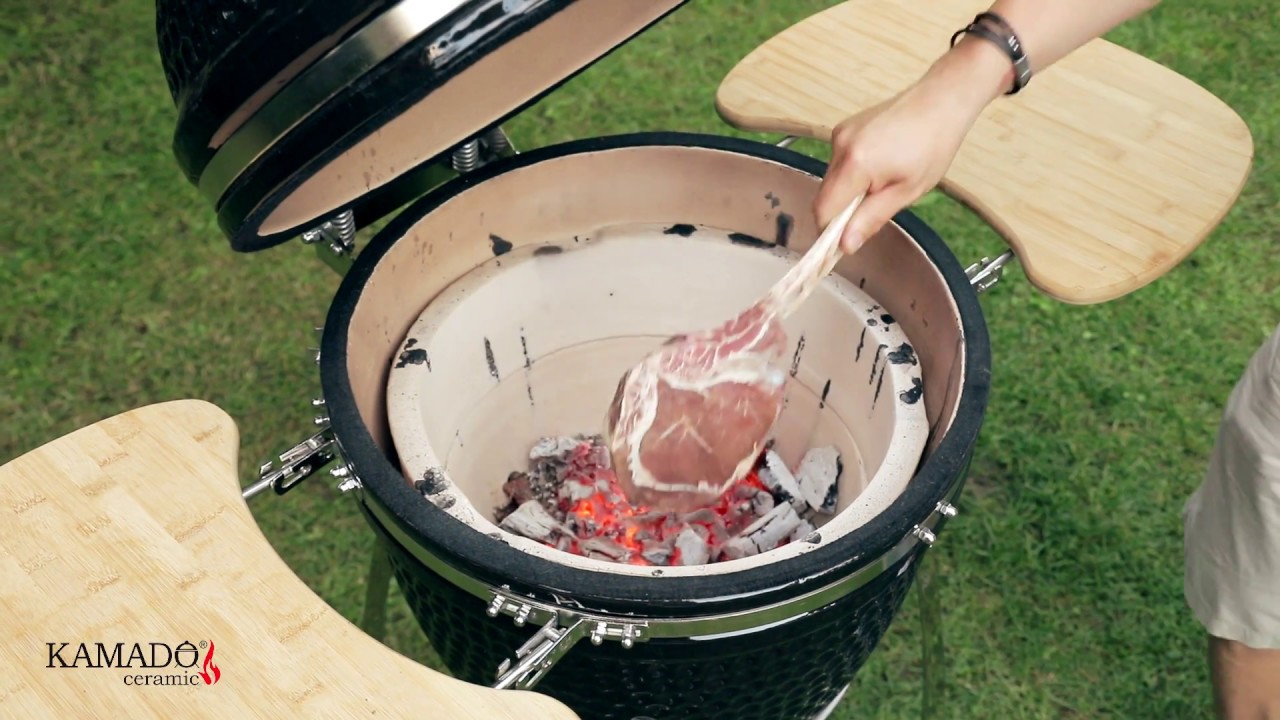 TOMAHAWK steak grilovaný v grilu KAMADO ceramic