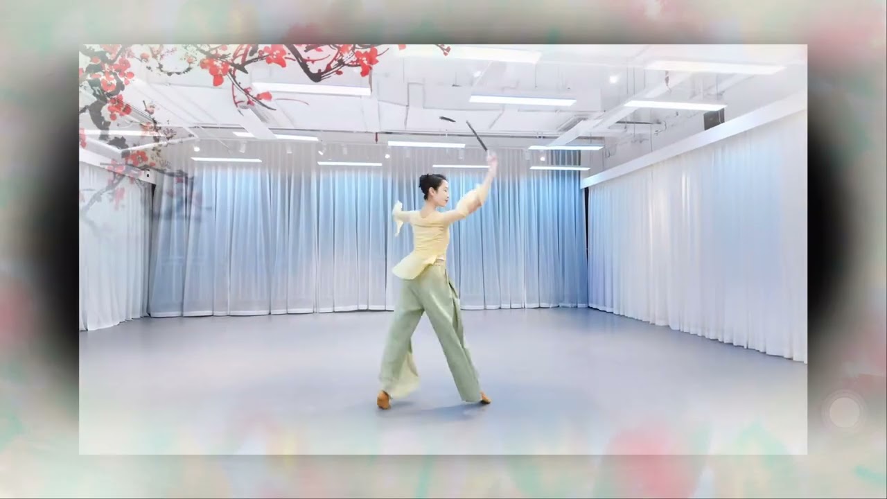 梅妃惊鸿舞-其舞姿如九天仙子，唐玄宗曾赞叹道：&ldquo;吹白玉笛，作《惊鸿舞》，一座光辉。&rdquo;