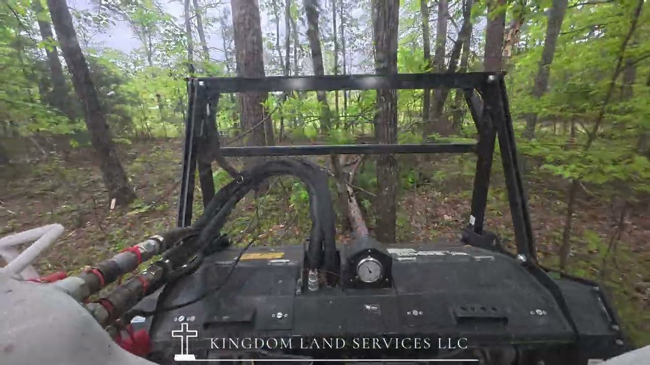 Bobcat T86 - Fecon Bullhog 61