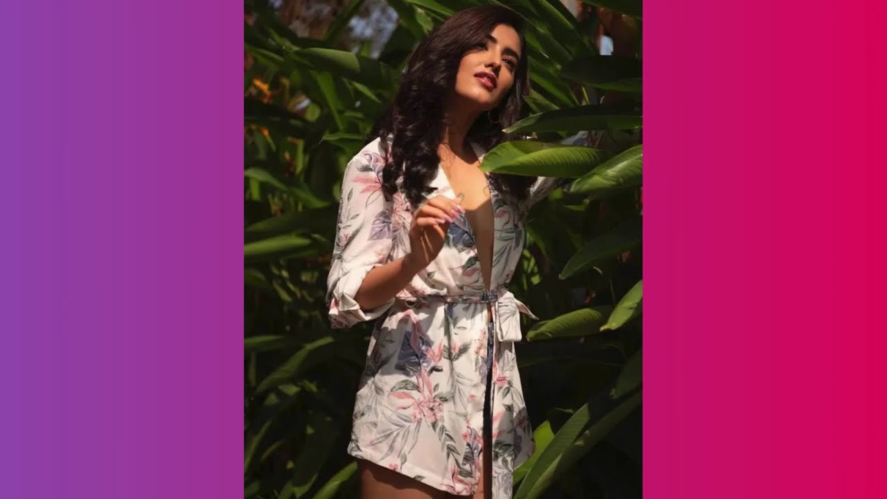 Actress Malvika Sharma Looks Stunning HD Stills | Super Hit Bomma