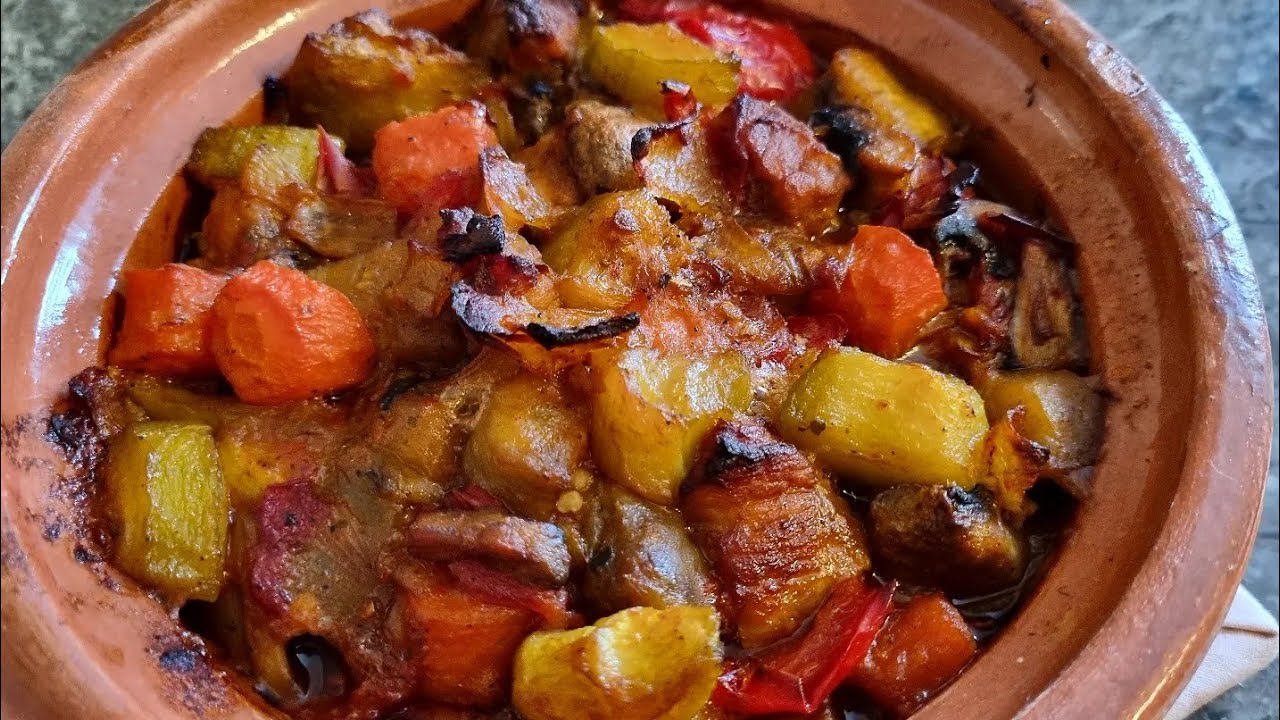 Turli Tava | Vegetable and meat stew