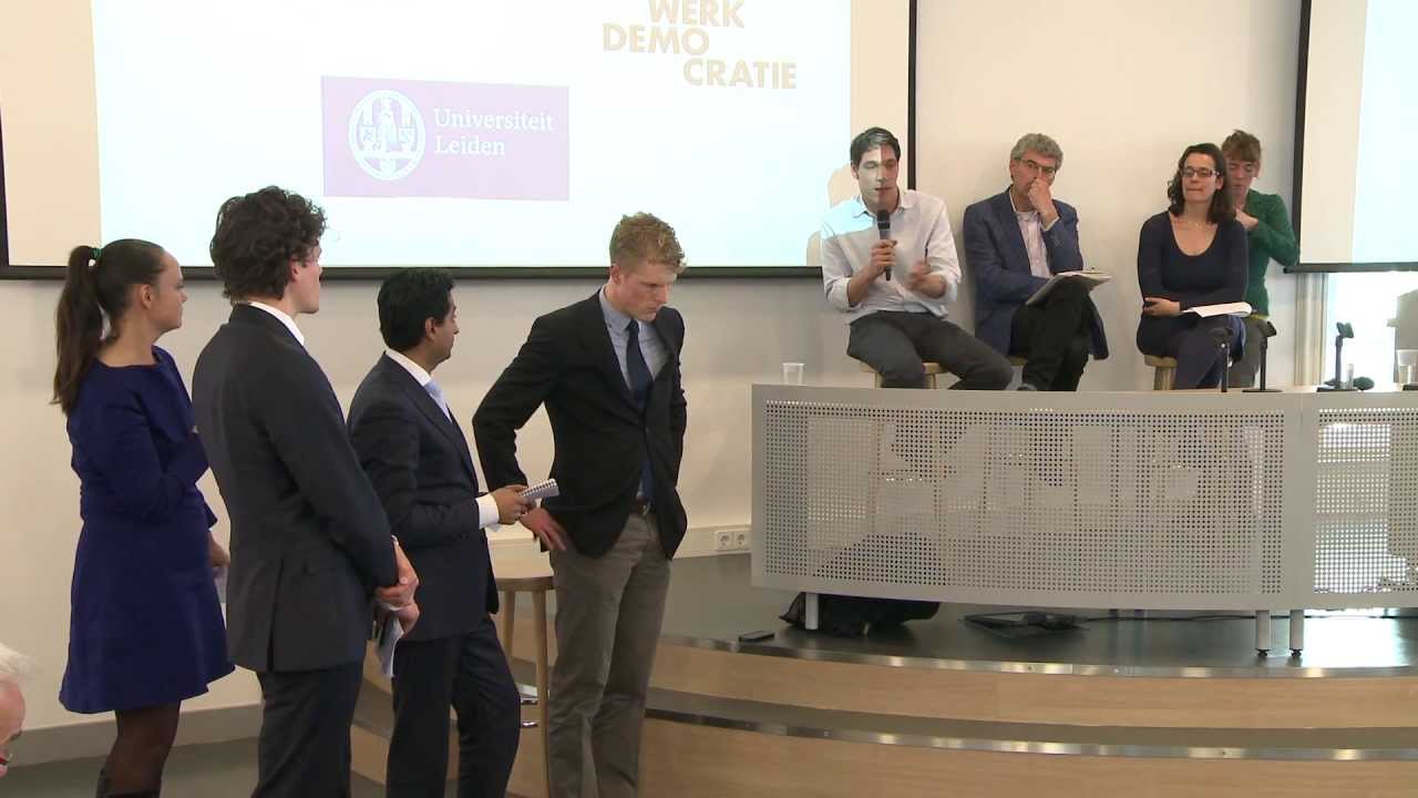 Gij zult openbaar maken