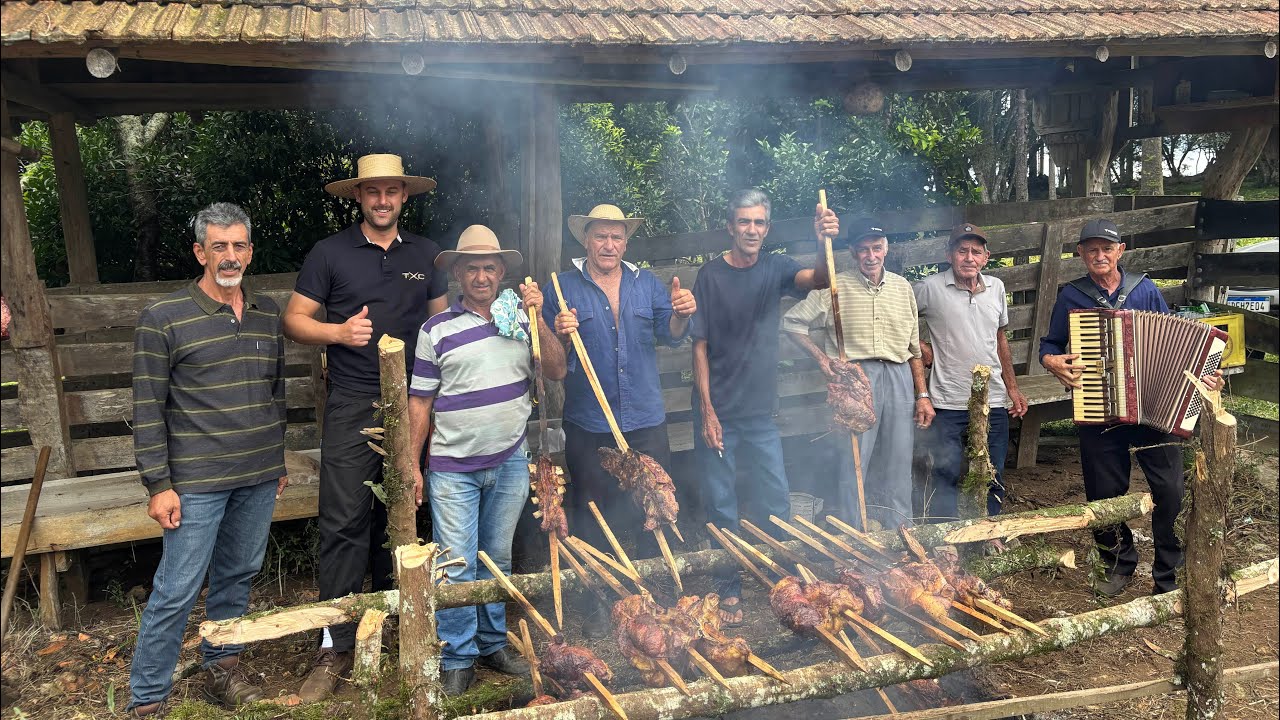 CHURRASCO A MODA ANTIGA NO SÍTIO - JOÃO FRANCA CORREIA PINTO