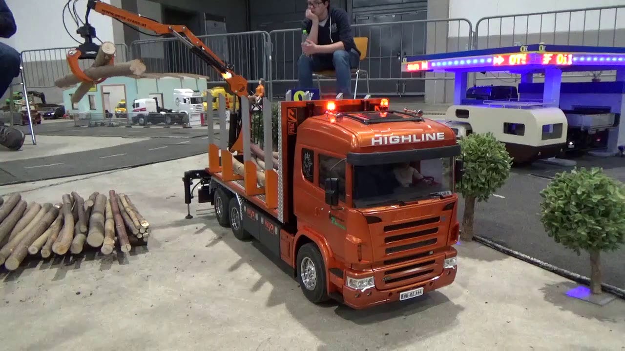 Rainers Kurzholz-LKW 1. Messeeinsatz