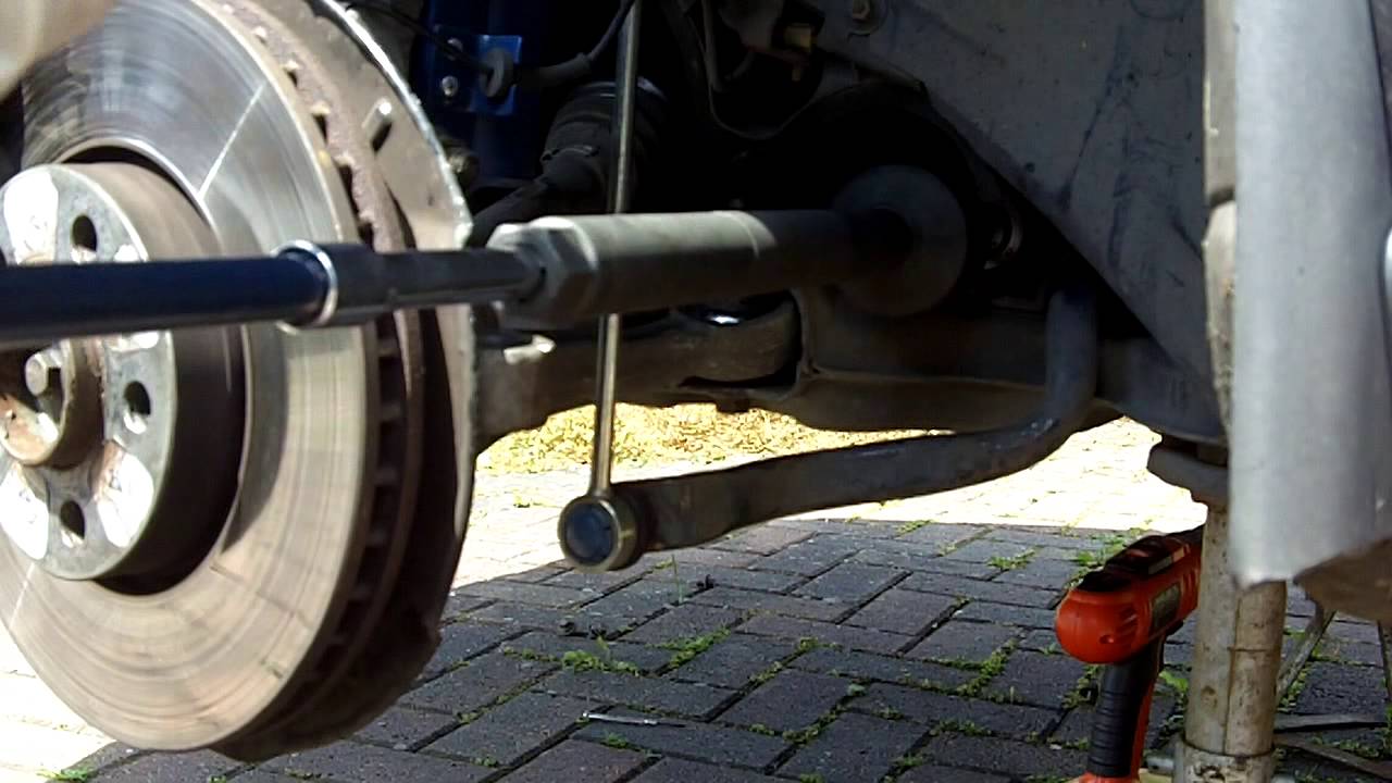 Track Rod and Track Rod End Replacement
