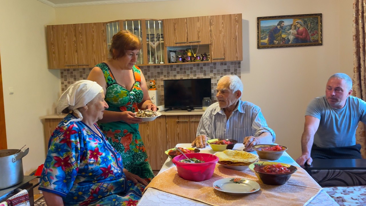 Traditional Haymaking & Homemade Carpathian Food | Real Village Life 🌾🍲