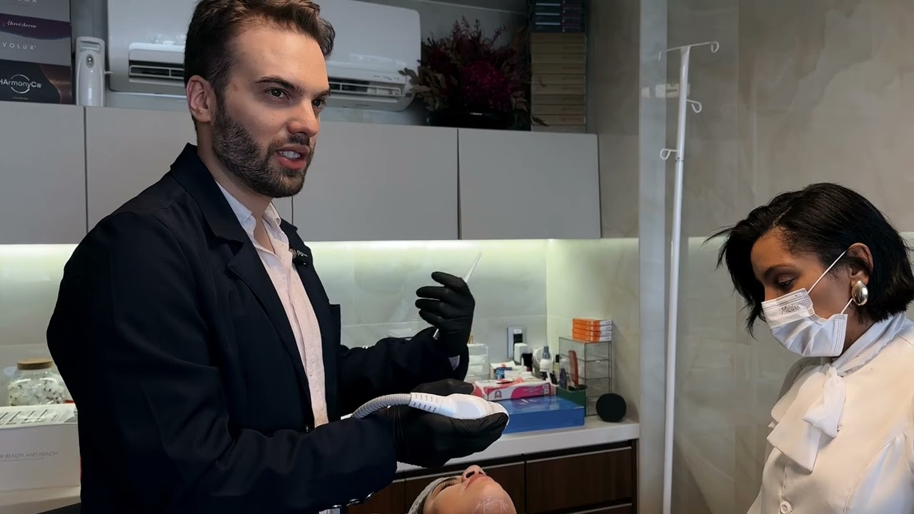 Ultrassom Microfocado HIPRO no Submento realizado pelo Dr. Thiago Perfeito na Clínica Perfeito