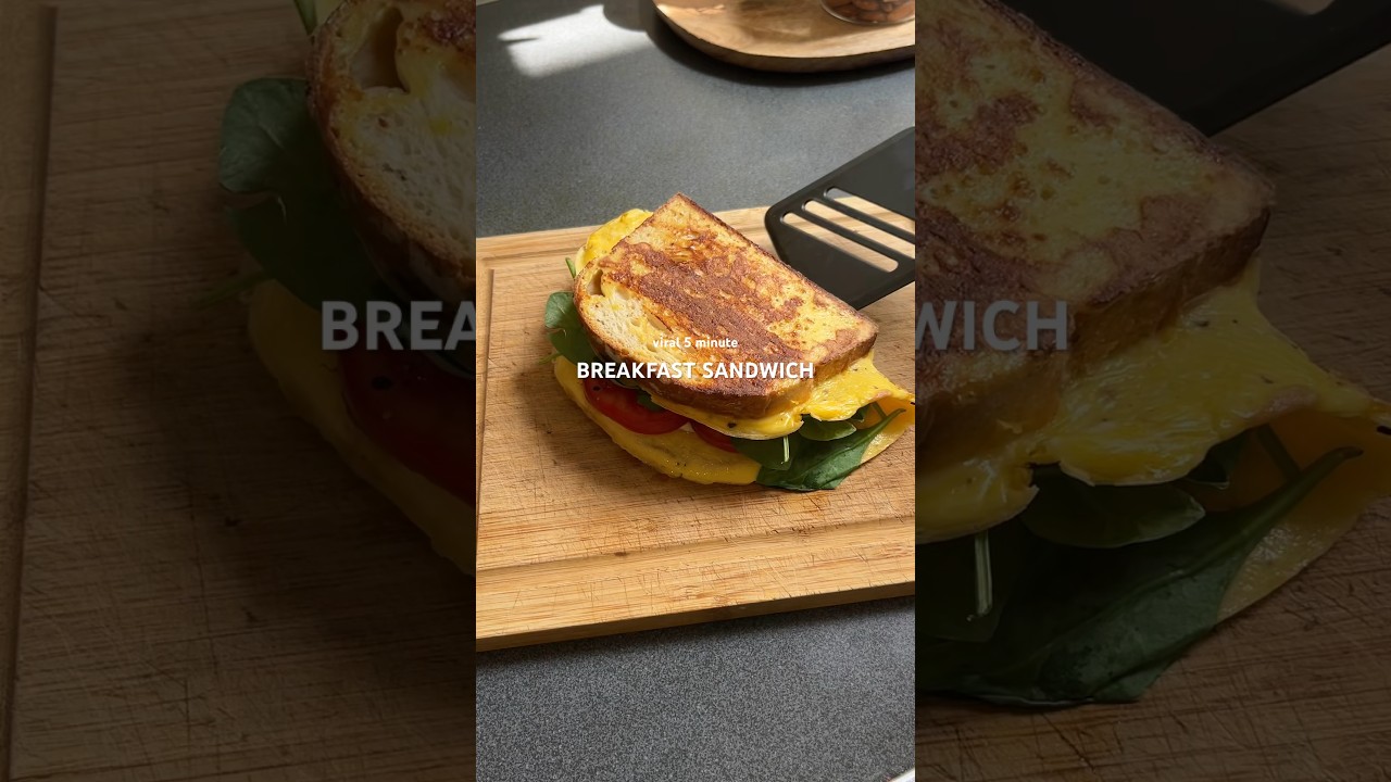 Viral 5 minute breakfast sandwich 🥪✨ #breakfast #breakfastsandwich #easyrecipe #healthyfood