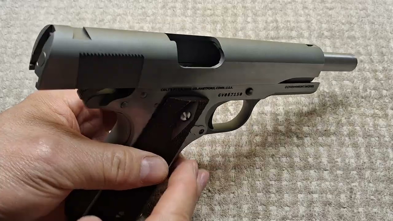 권총 리뷰 : Colt 1911 Government Engravers 38 Super 스테인레스 권총을 소개합니다.