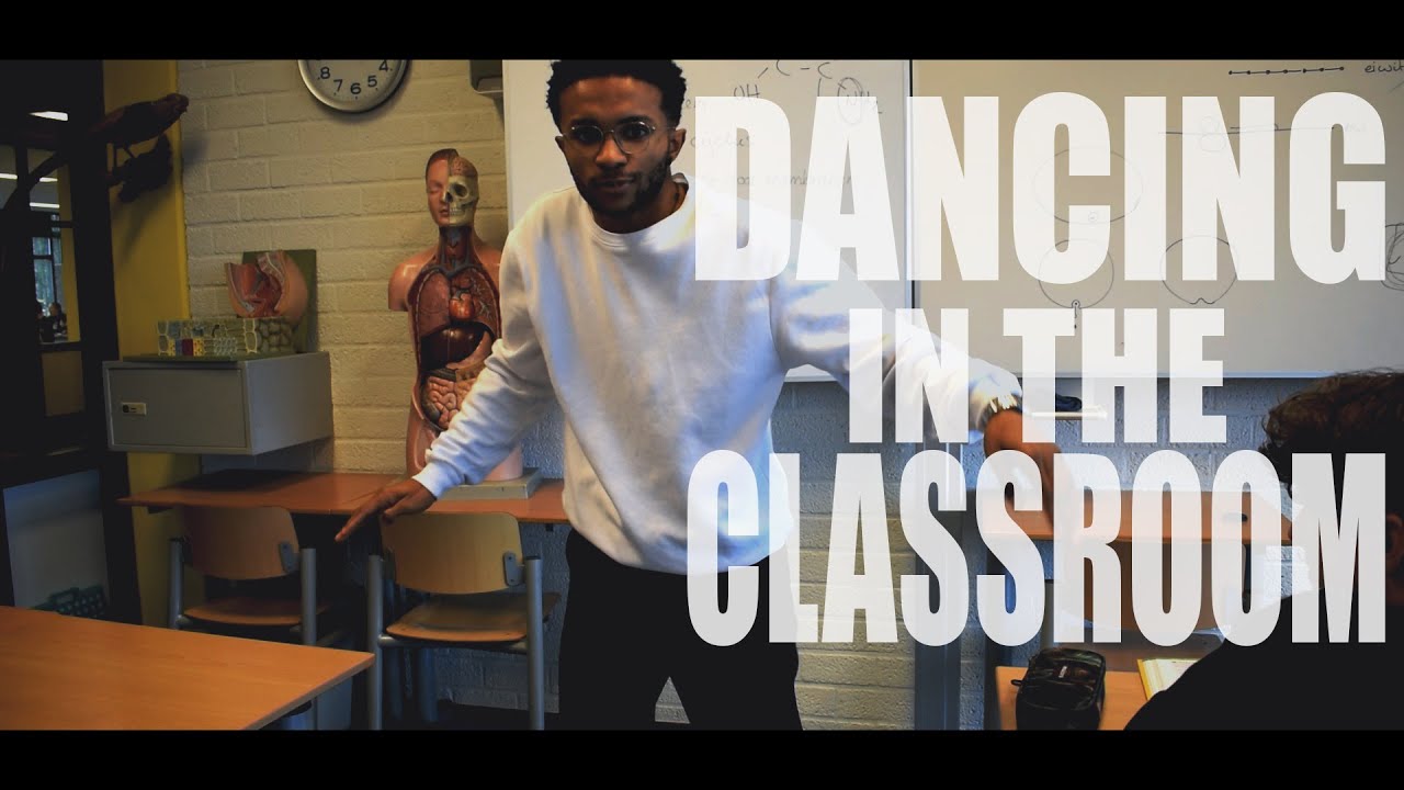 DANCING IN THE CLASSROOM | Fonky Ninja