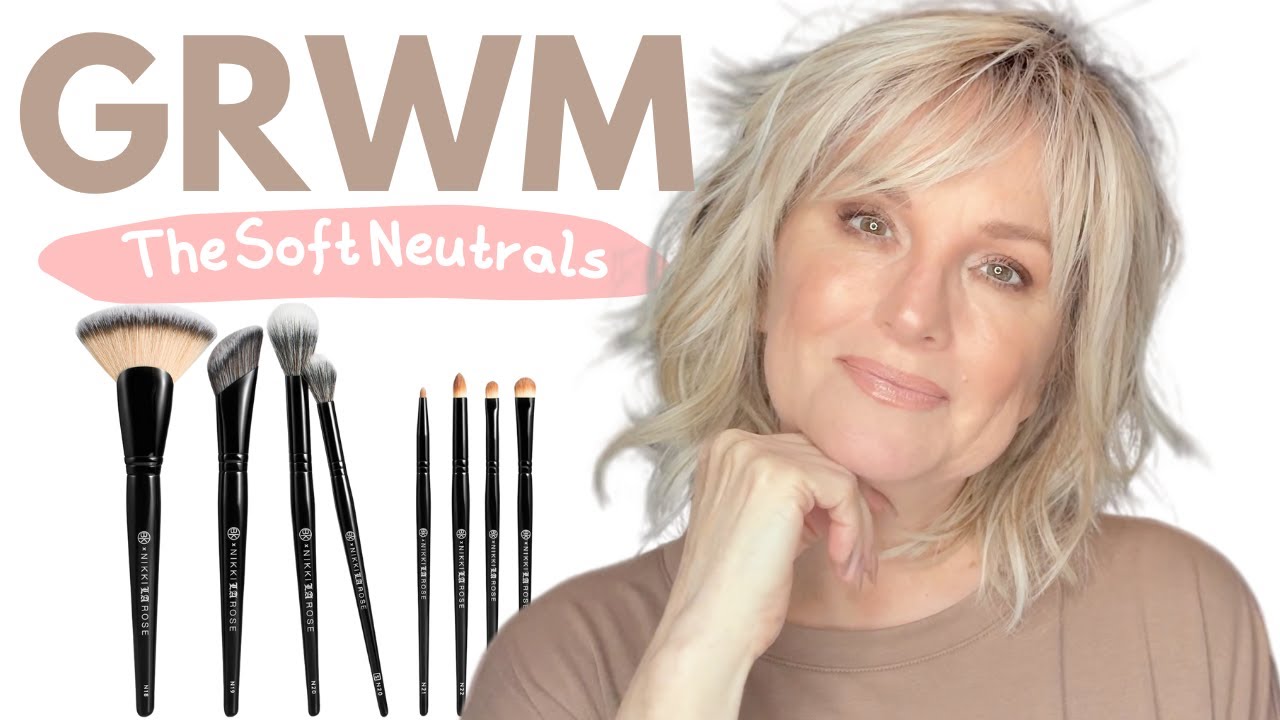 ОСЕНЬ / НЕЙТРАЛЬНЫЕ ЦВЕТА / РАСПАКОВЫВАЙТЕ НОВЫЕ КИСТИ BK BEAUTY BRUSHS С СОБОЙ / Мягкий макияж д...