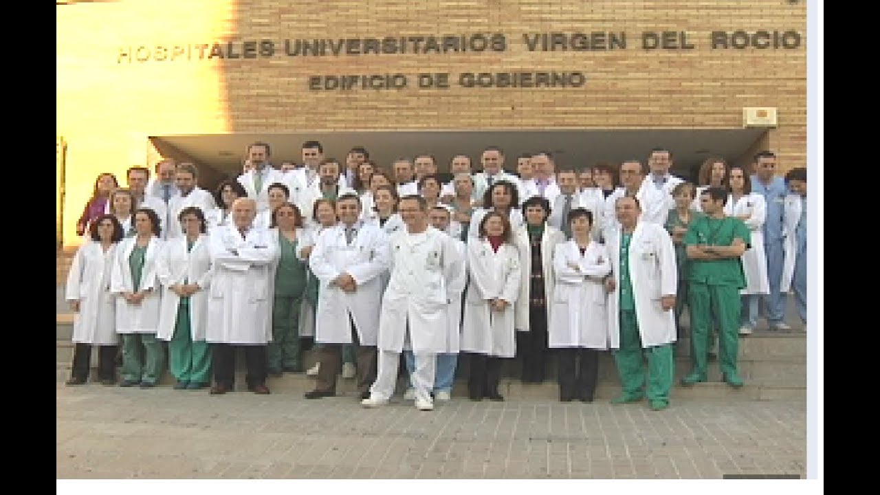 Primer trasplante facial de Andalucía: equipo médico del hospital Virgen del Rocio de Sevilla