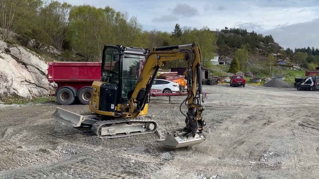 Cat 302.7 CR Belte Minigraver med sentralsmøring