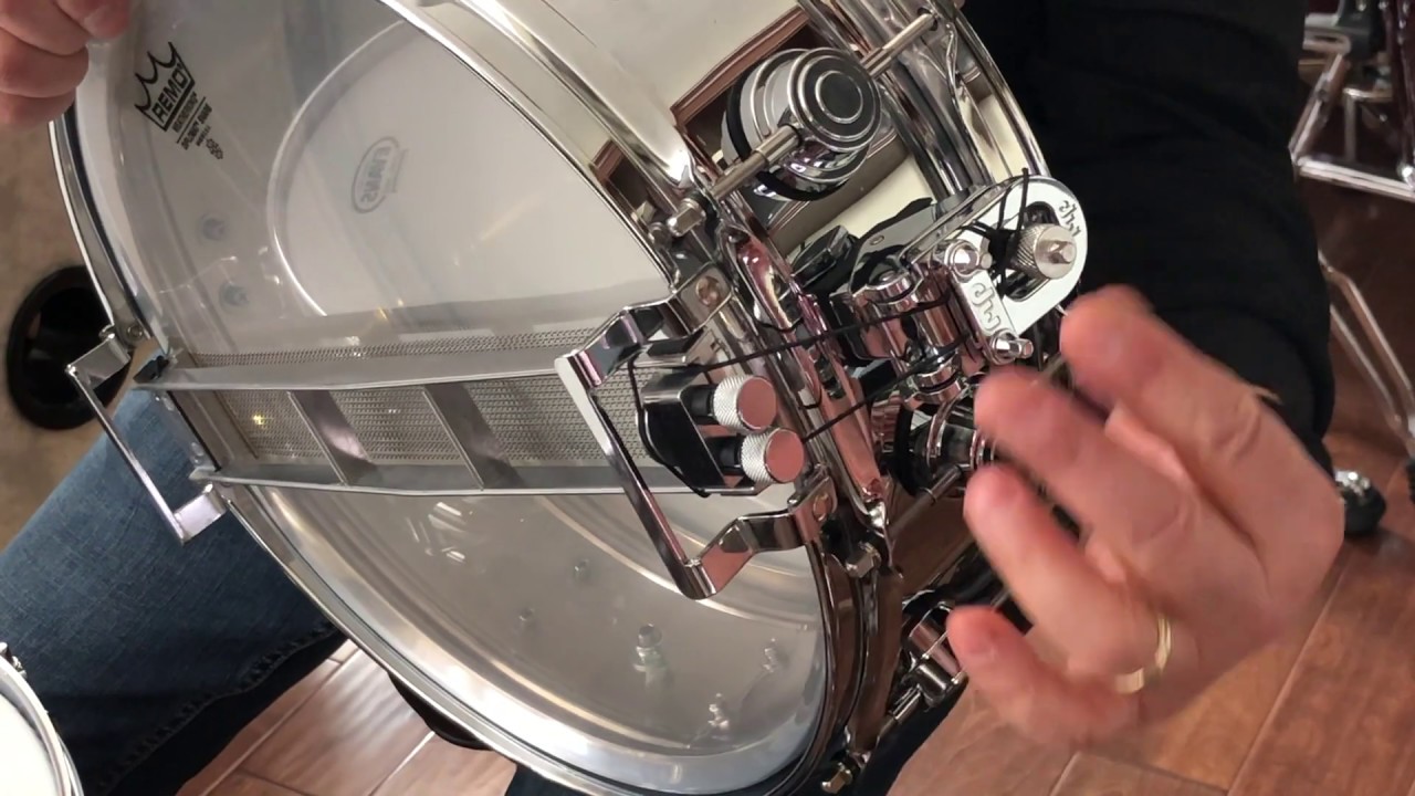 Comparing a Rogers Dyna-Sonic with a DW True-Sonic (Chrome over Brass)