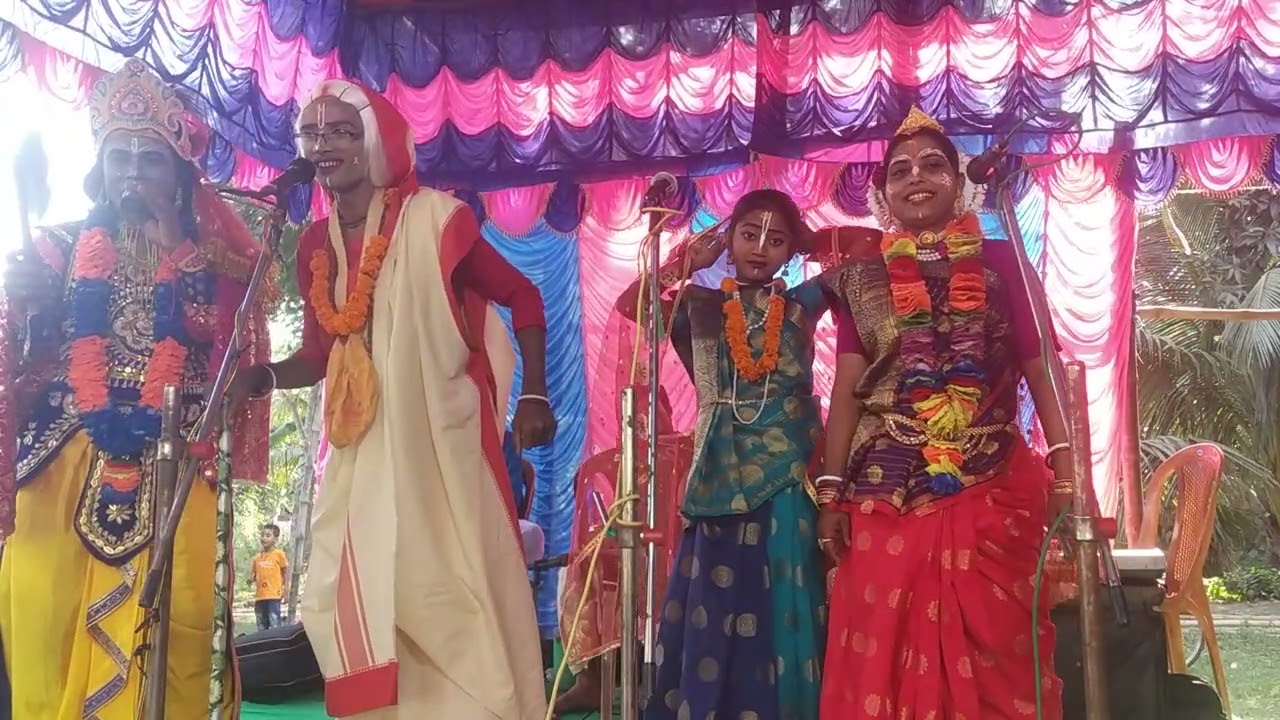 মানুষের আনন্দের জোয়ার