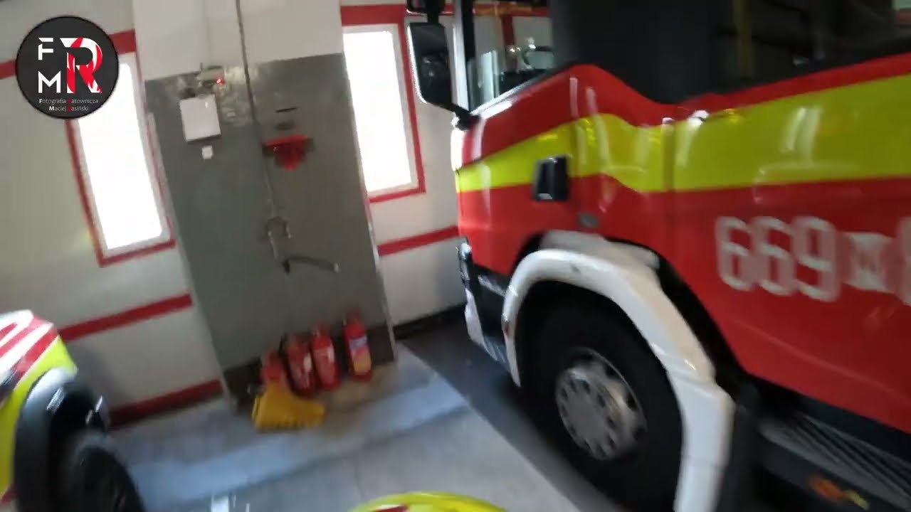 WYPADEK na DK92 w Ożarowie Mazowieckim. Jedna osoba poszkodowana.