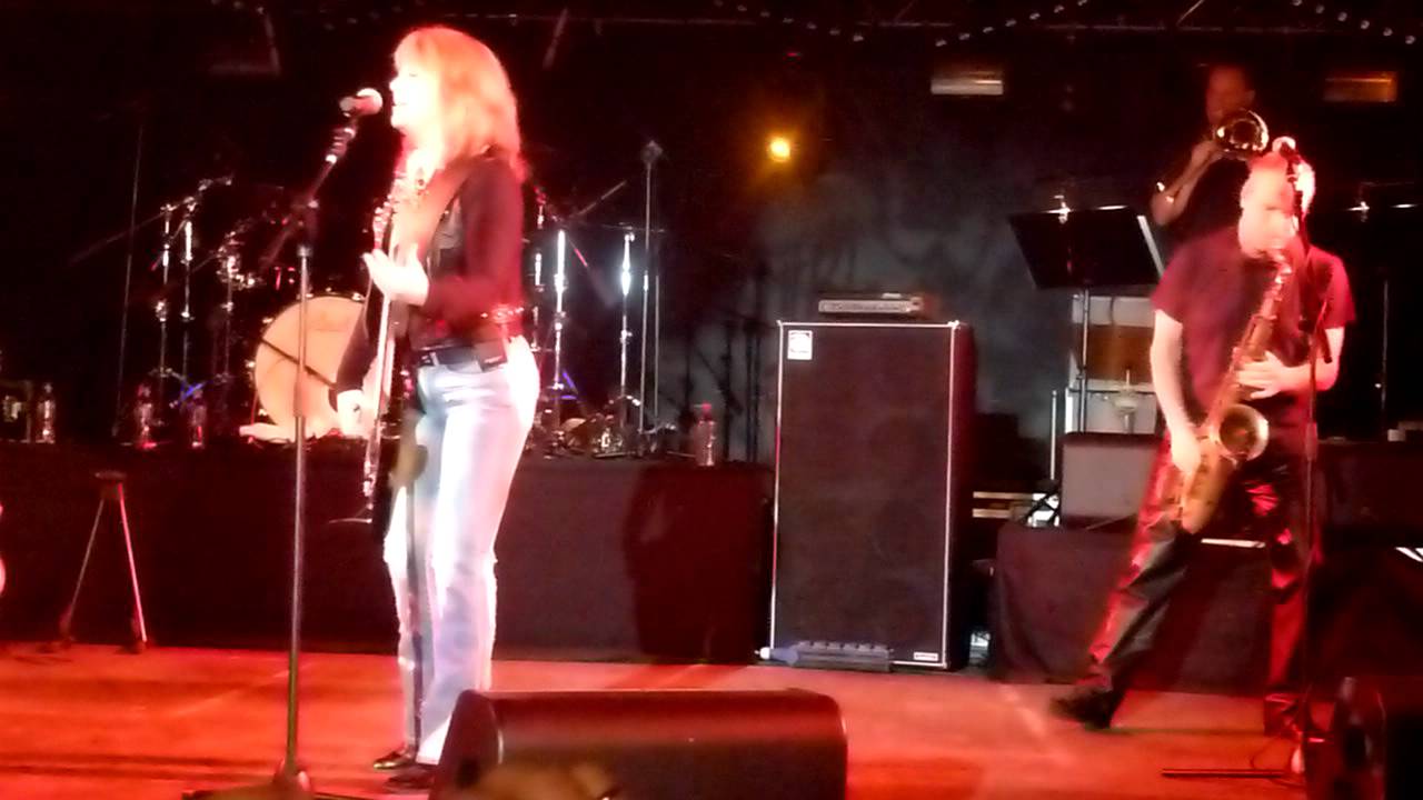 Suzi Quatro at the "Milk" Club, Moscow, Russia 13.11.2011