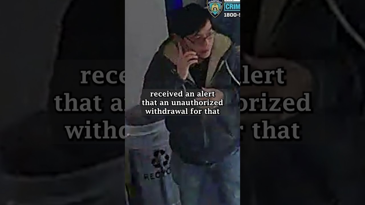 Разыскивается подозреваемый в краже 1700 долларов со счета мужчины в Бруклине.