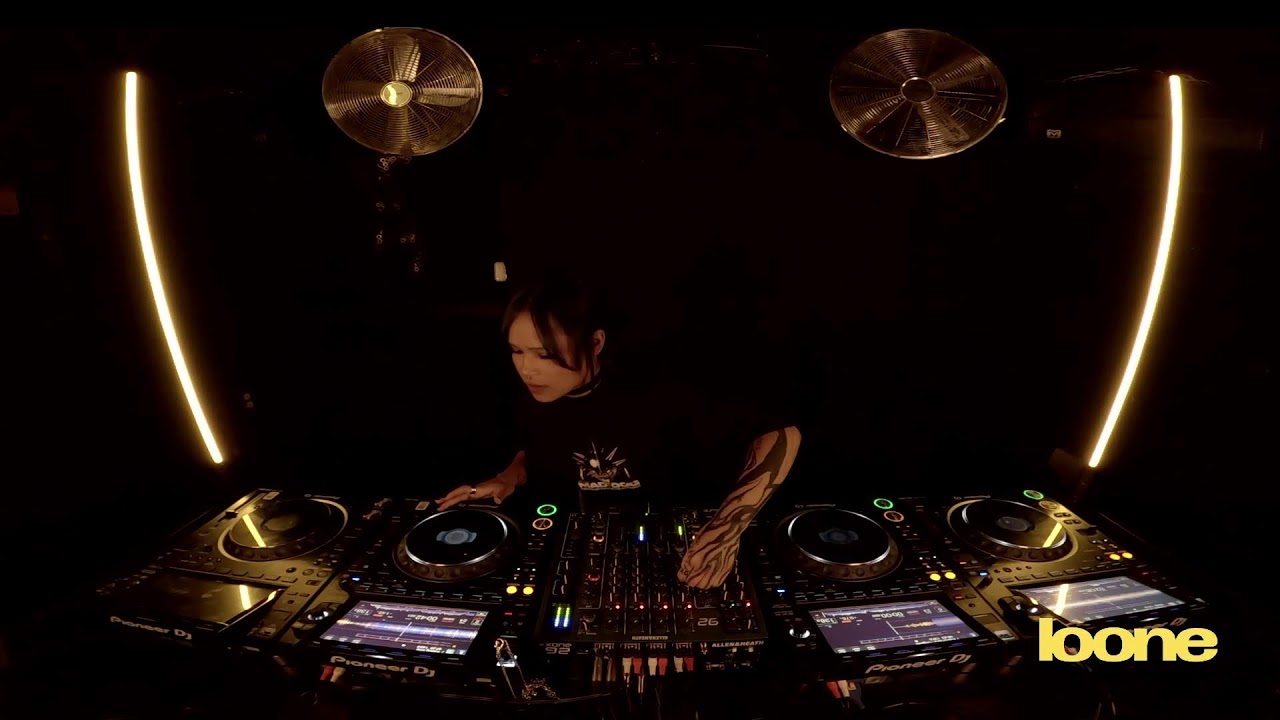 Loone LIVE w/ KEROSENE