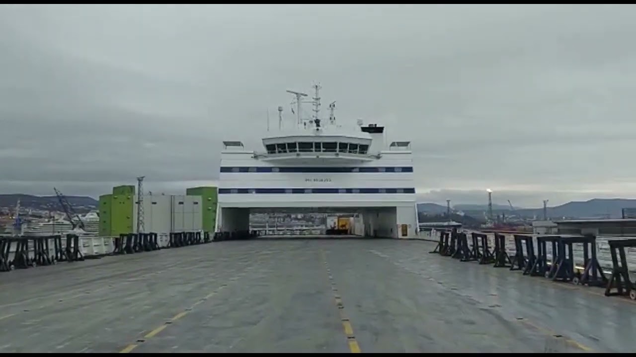 KAPTAN ERGUN  **  İTALYA  Trieste' den TÜRKİYE İzmir Çeşme' ye  RO RO Gemisi ** KESİT 2 **17 12 2022