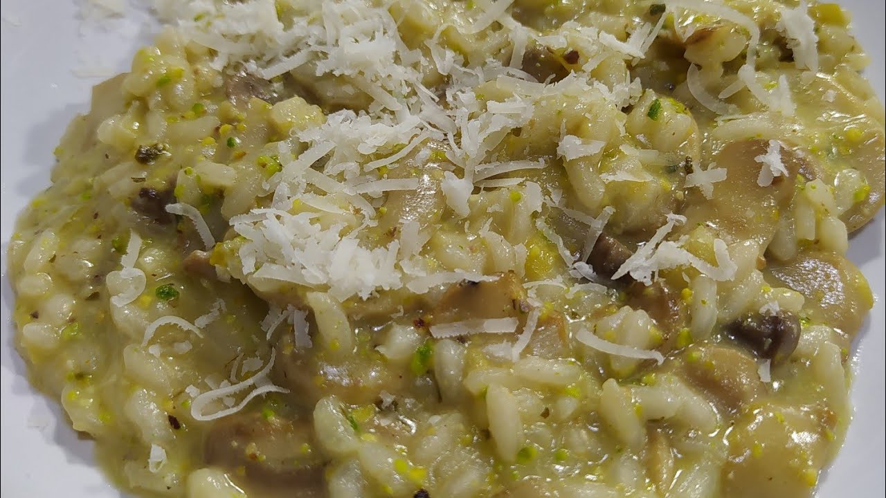 risotto funghi e pistacchio