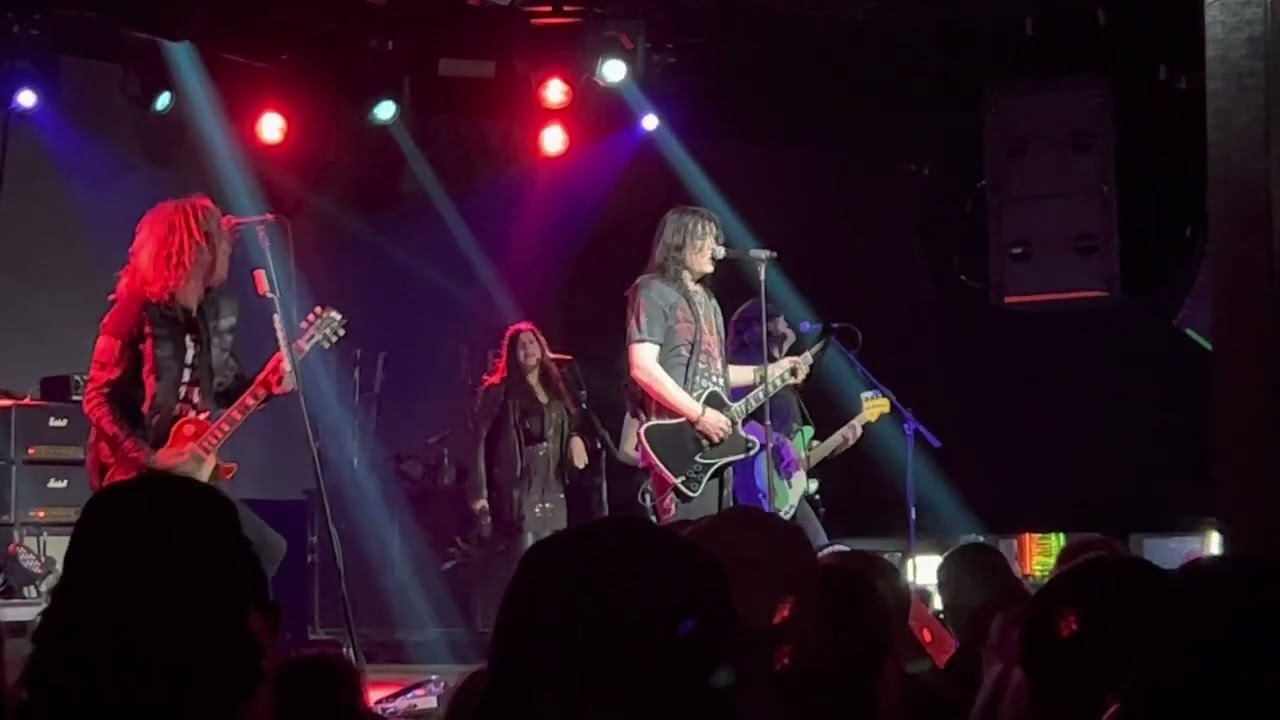 Clip Tom Keifer Band 07-15-22 Fort Wayne, Indiana 