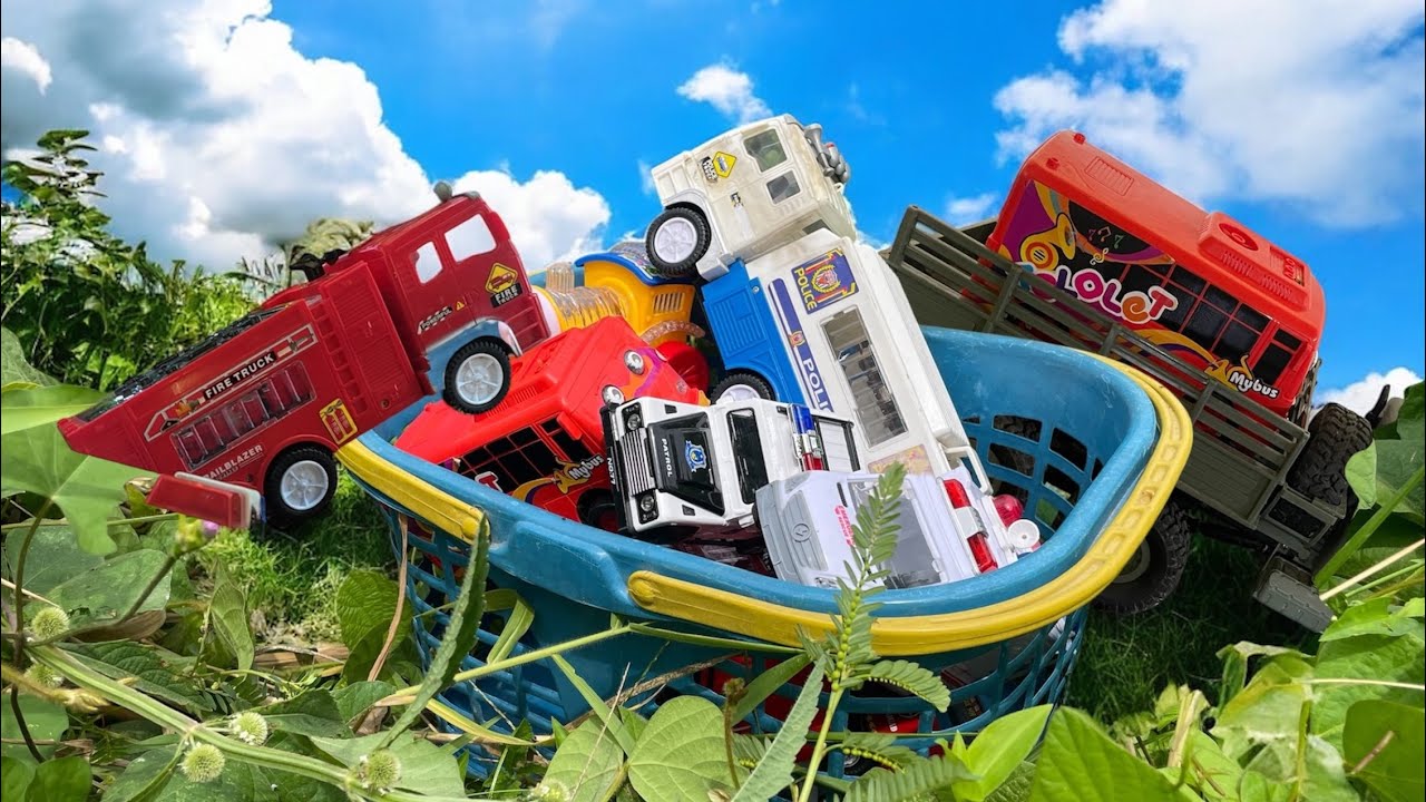 LOOKING FOR POLICE CAR, FIRE TRUCK, TRUCK ARMY, BUS TAYO AND AMBULANCE 