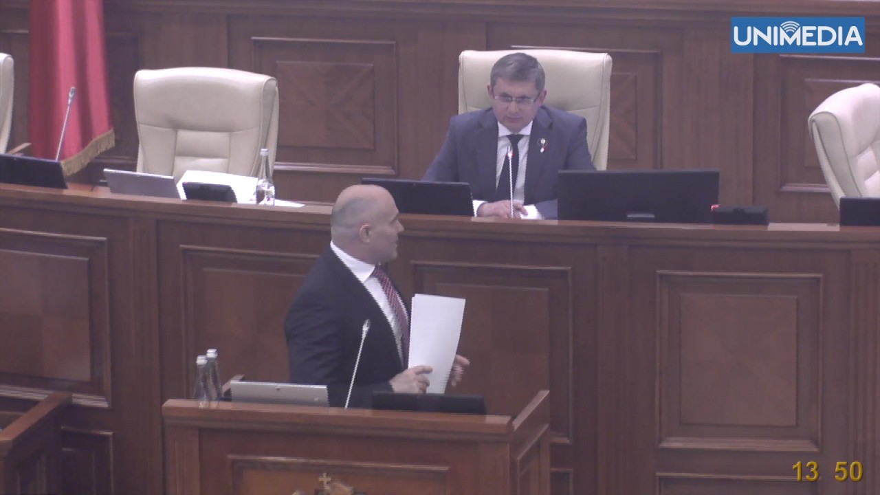 Scandal în Parlament. Grosu și Voicu, schimb dur de replici