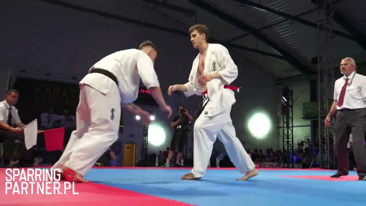 Andrii Mezhenskyi vs Filip Maksimowicz 3th place +90kg European Karate Kyokushin Championships