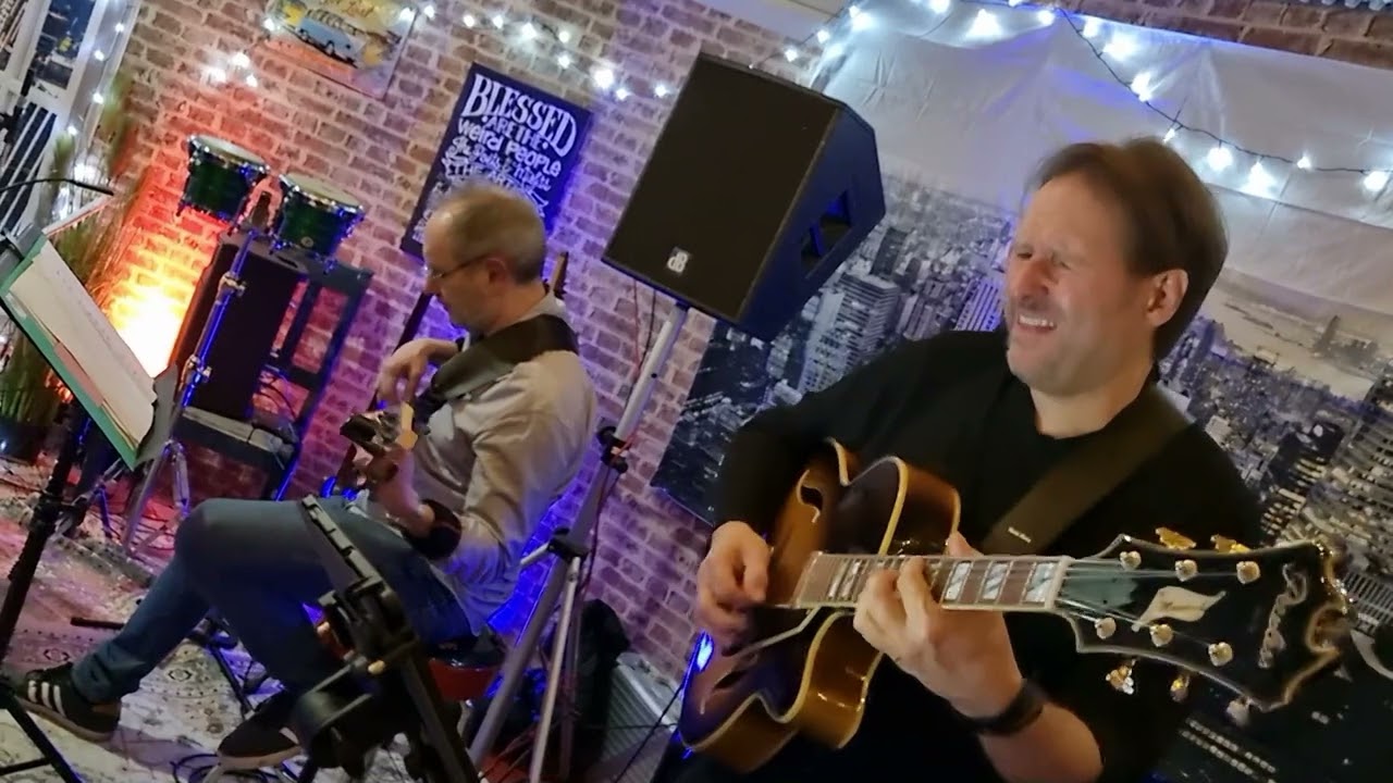 INTERMEZZO  -  Room 61 Concert