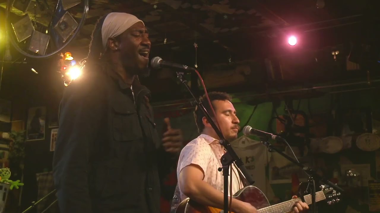 Avi Castellanos & TorrellAkim - Picture Perfect (Live at Kulak's Woodshed, Valley Village, CA)