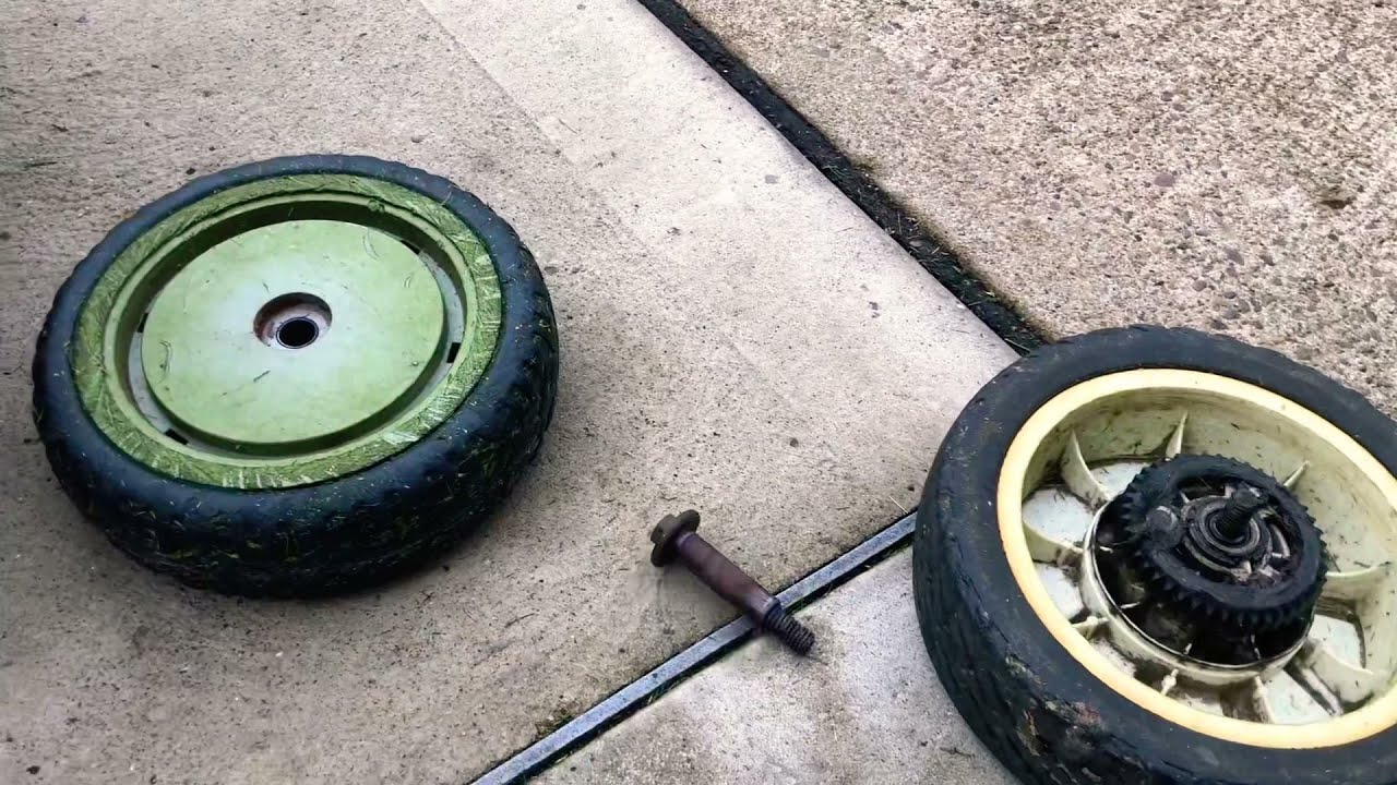 Lawn-Boy/Toro rear wheel drive self propel- interchanging parts