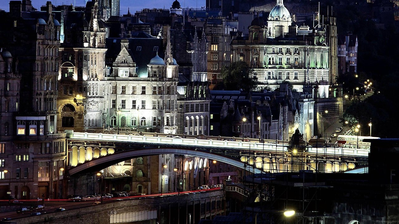 Holiday Inn Express - Edinburgh City Centre, United Kingdom | Travel With Kiara