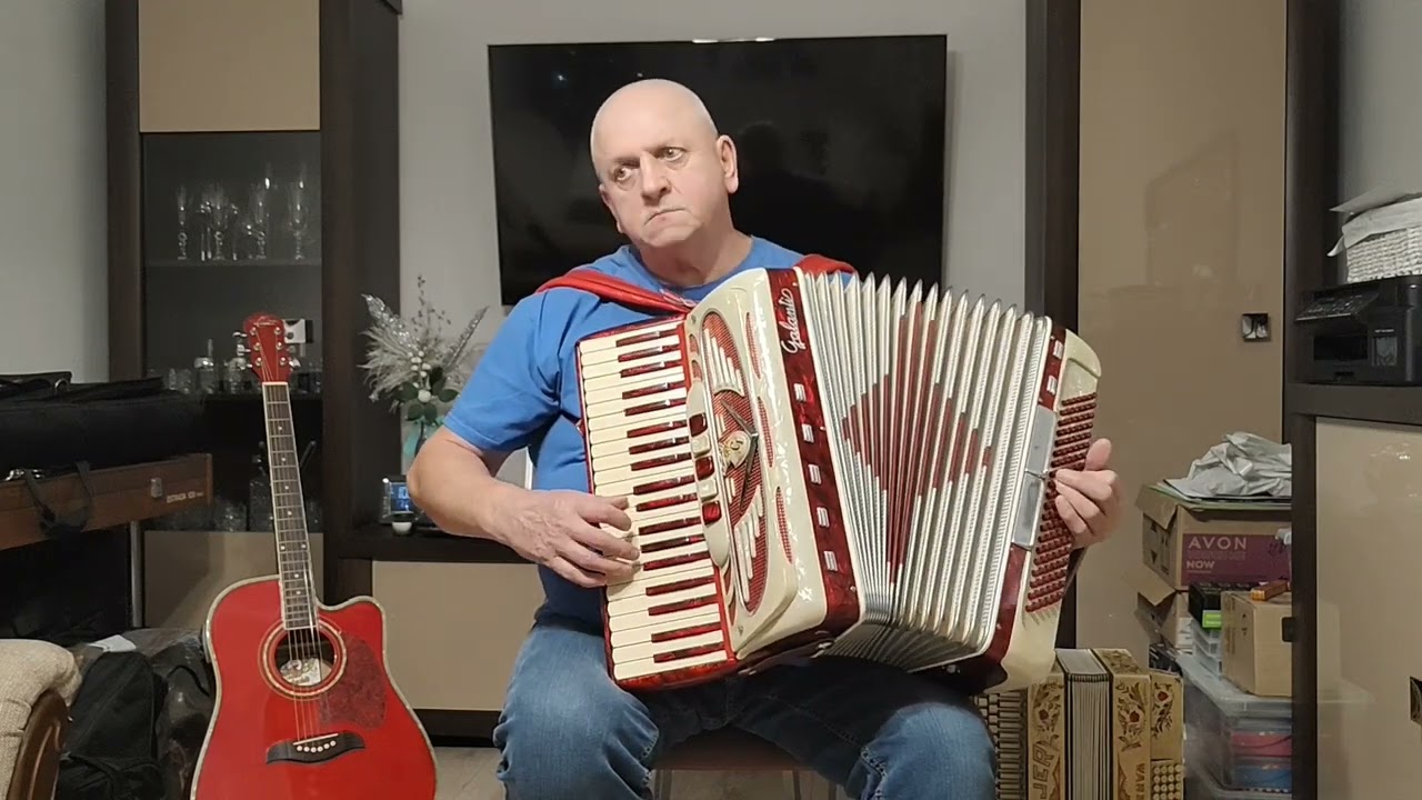 SĄ NA ŚWIECIE DZIURKI RÓŻNE - WALC ( AKORDEON GALANTI )