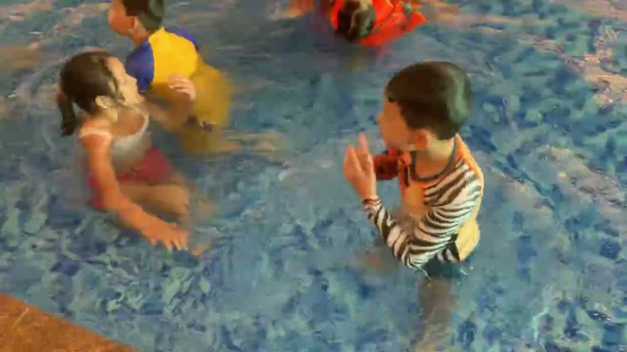 Swimming time 🏊‍♀️ 