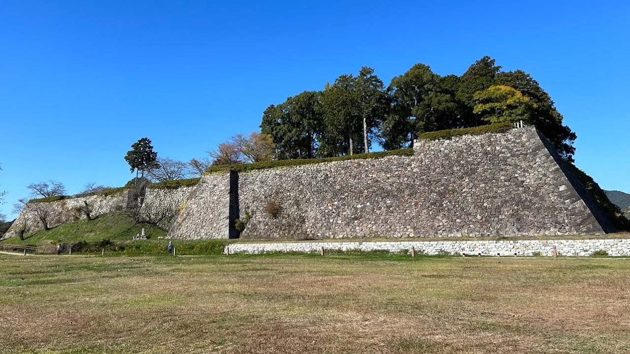篠山城（丹波国）徳川家康が命じた藤堂高虎の縄張り😀徳川系城郭（直角直線重要ポイント）