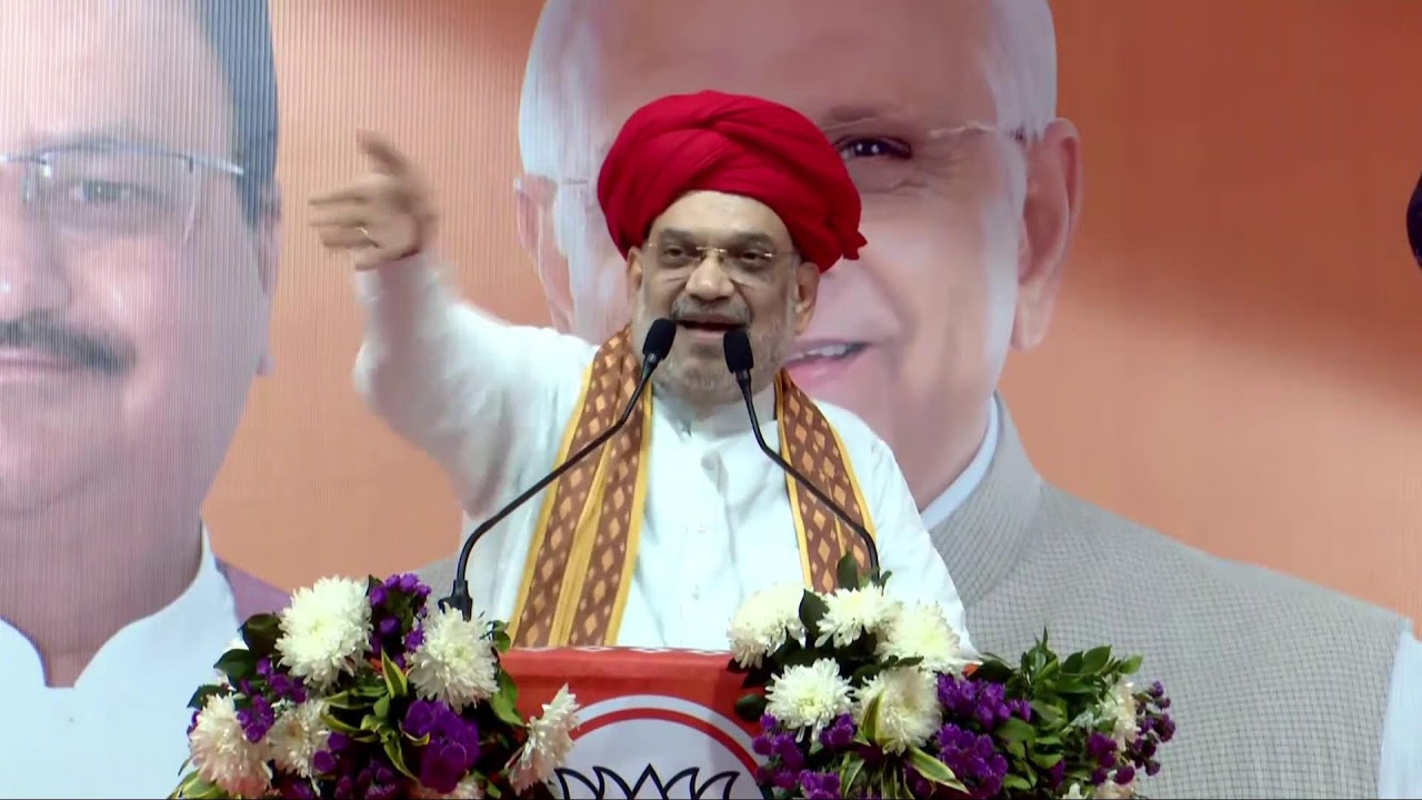 HM Shri Amit Shah addresses a public meeting in Naranpura, Ahmedabad (28 Nov 2022)
