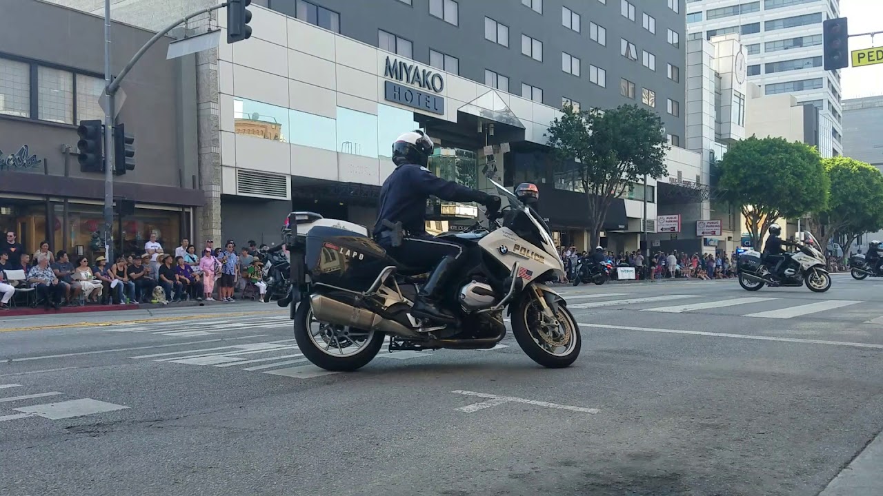 LAPD motorcycle 