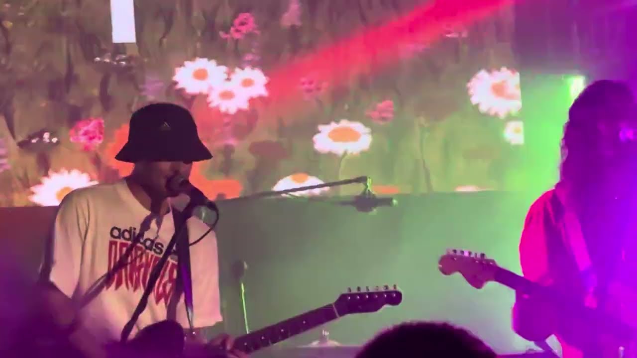 Unpeople “Overthinking” Live @ Newcastle Riverside 1/11/24