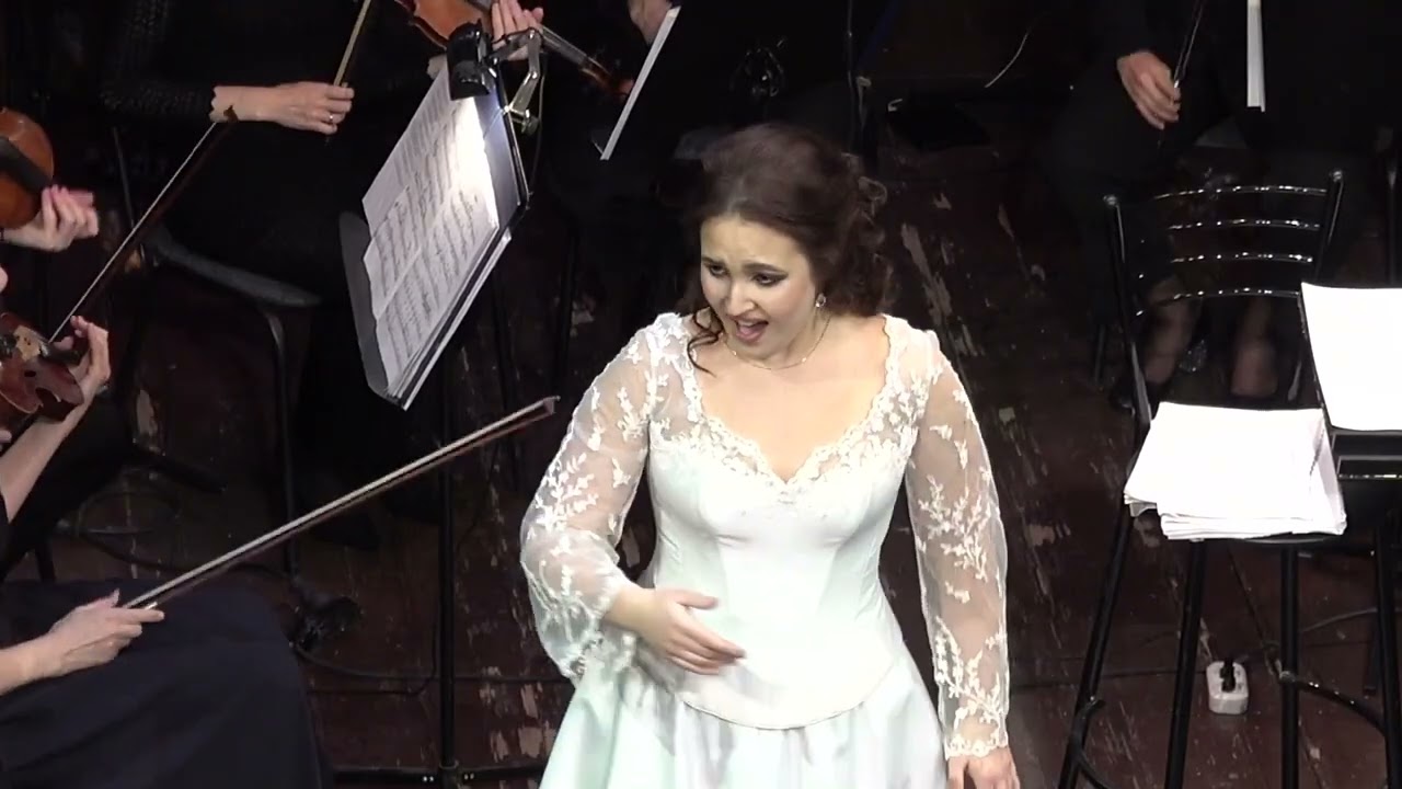 Elizaveta Garina : Quel guardo il cavaliere...So anch'io la virtù magica…(Don Pasquale , Donizetti)