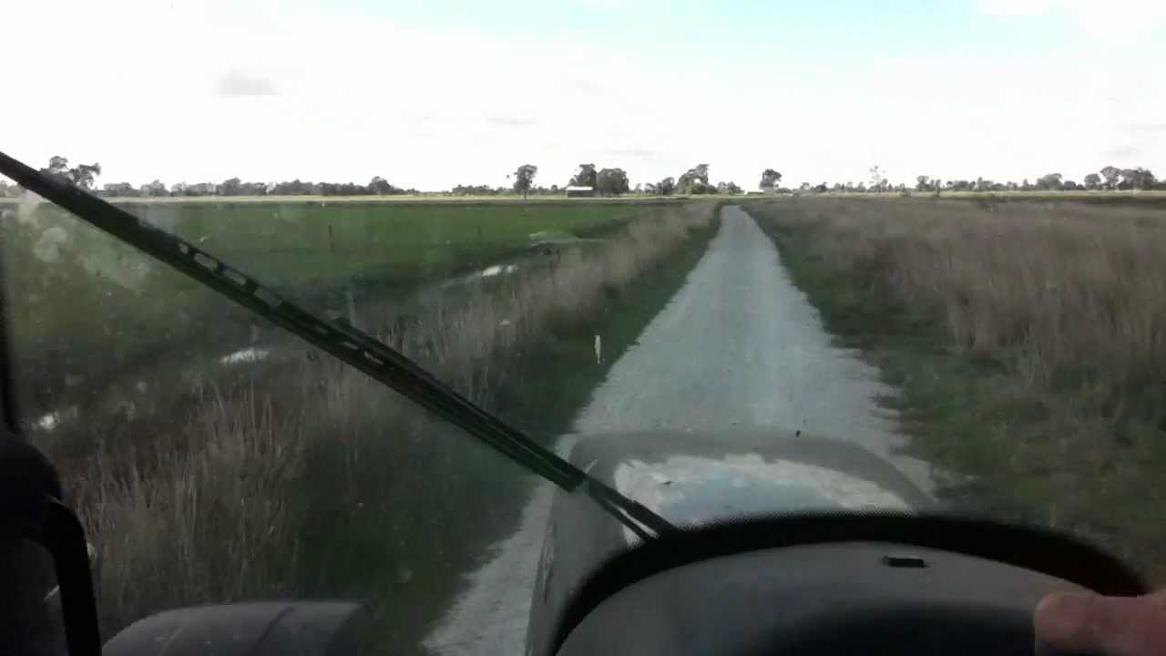 Valtra T151 Black, exhuast sound.
