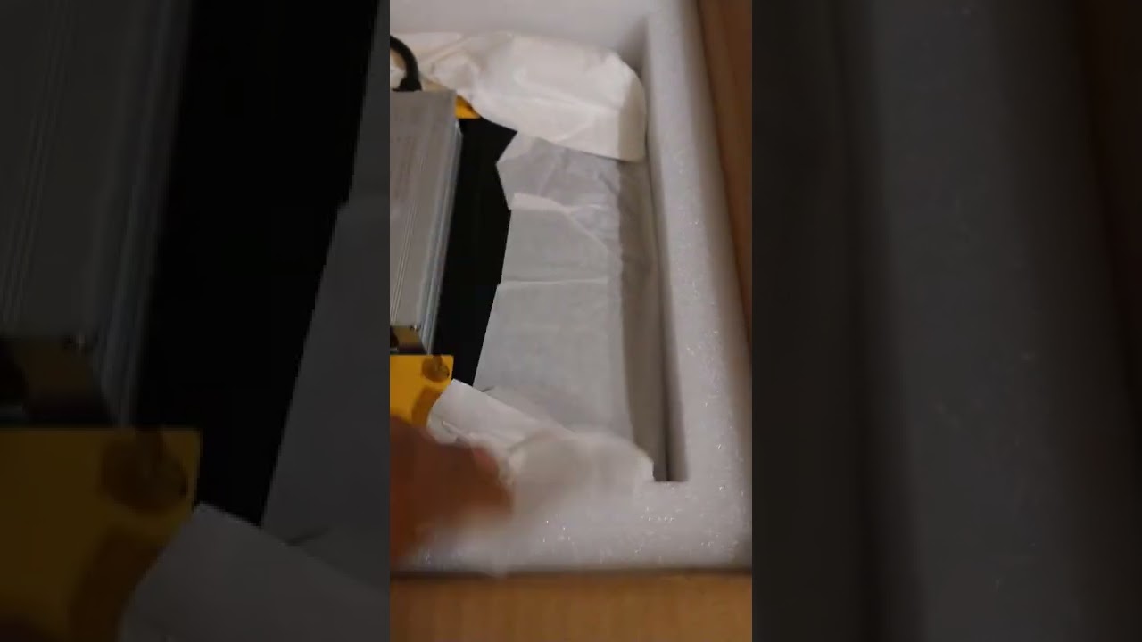 eBay grow light opening