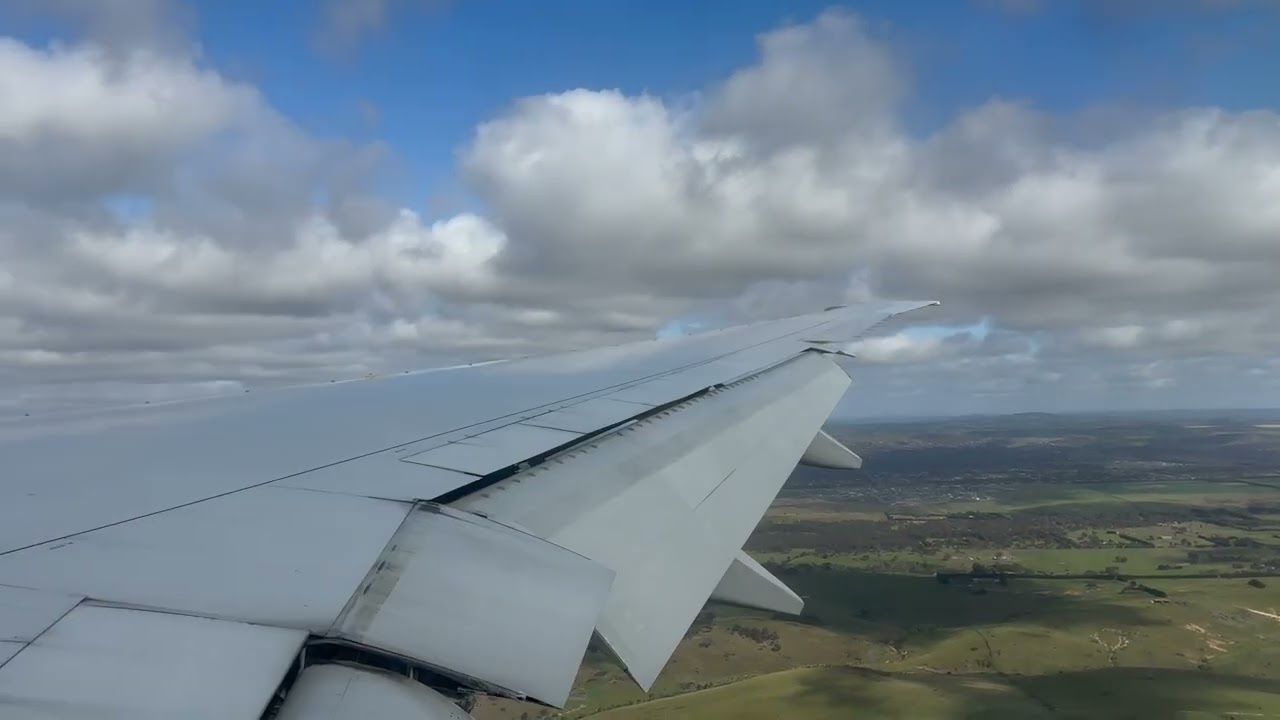 HD | Turbulent Approach and Hard Landing in Melbourne on Air New Zealand 777-300ER