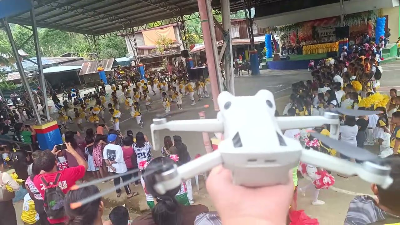 Trying this DJI MINI 4 PRO DRONE 