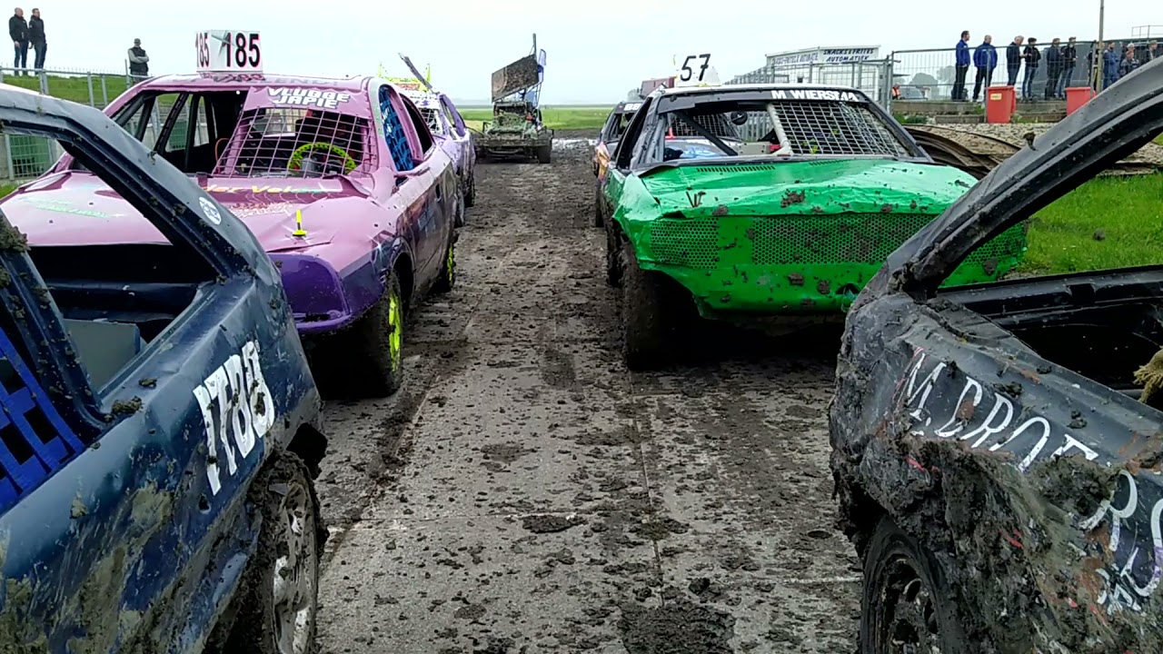 FAC1600 ready for the next heat at testday FAC Autocross Speedway Blauwhuis - RaRaRacing autosport