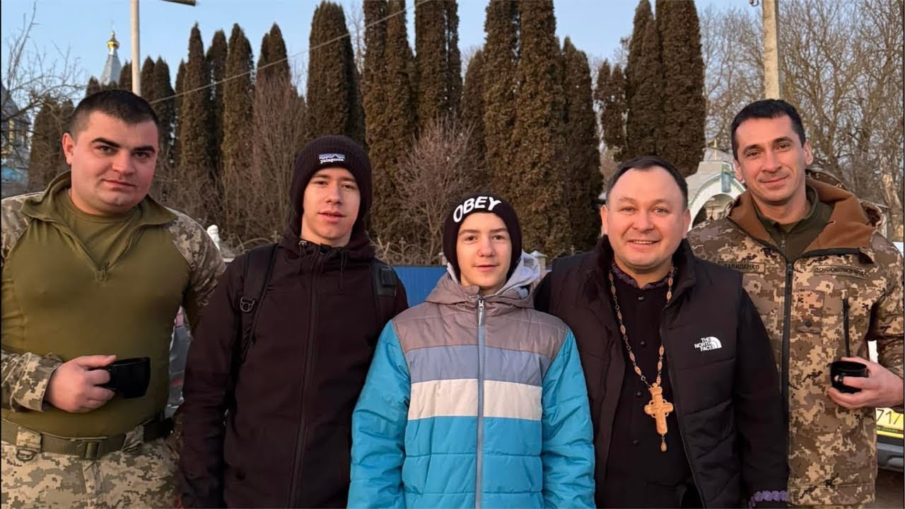 У каналі Олексій Філюк відбувається прямий ефір.