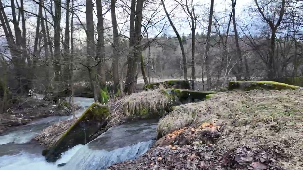 vodné kaskády na riečke Zolná