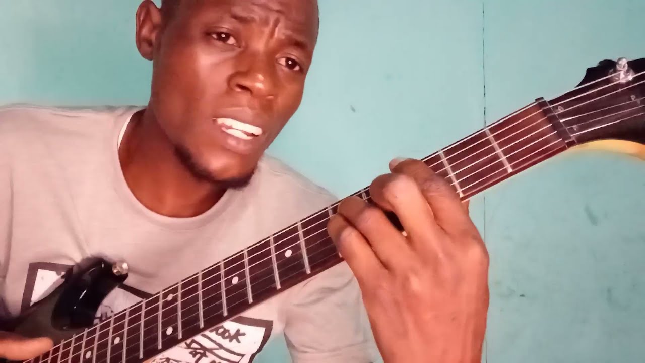 tutorial guitar le nom de Jesus est sur doux