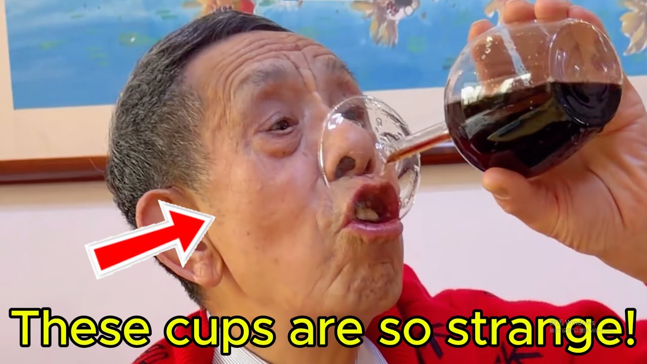 Эти чашки такие странные!